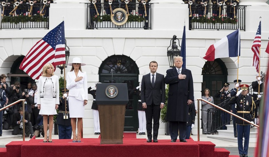 Macron und Trump. Zwei neue Präsidenten - zwei verschiedene Welten Macron und Trump. Zwei neue Präsidenten - zwei verschiedene Welten